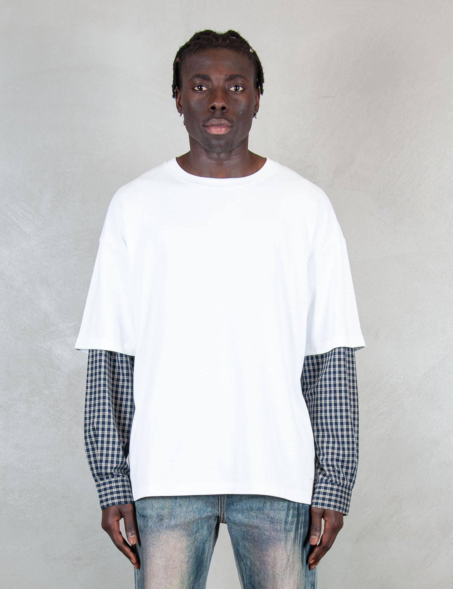 >Layered Long T1 LAYERED LONG T1 EGG WHITE Acupuncture 