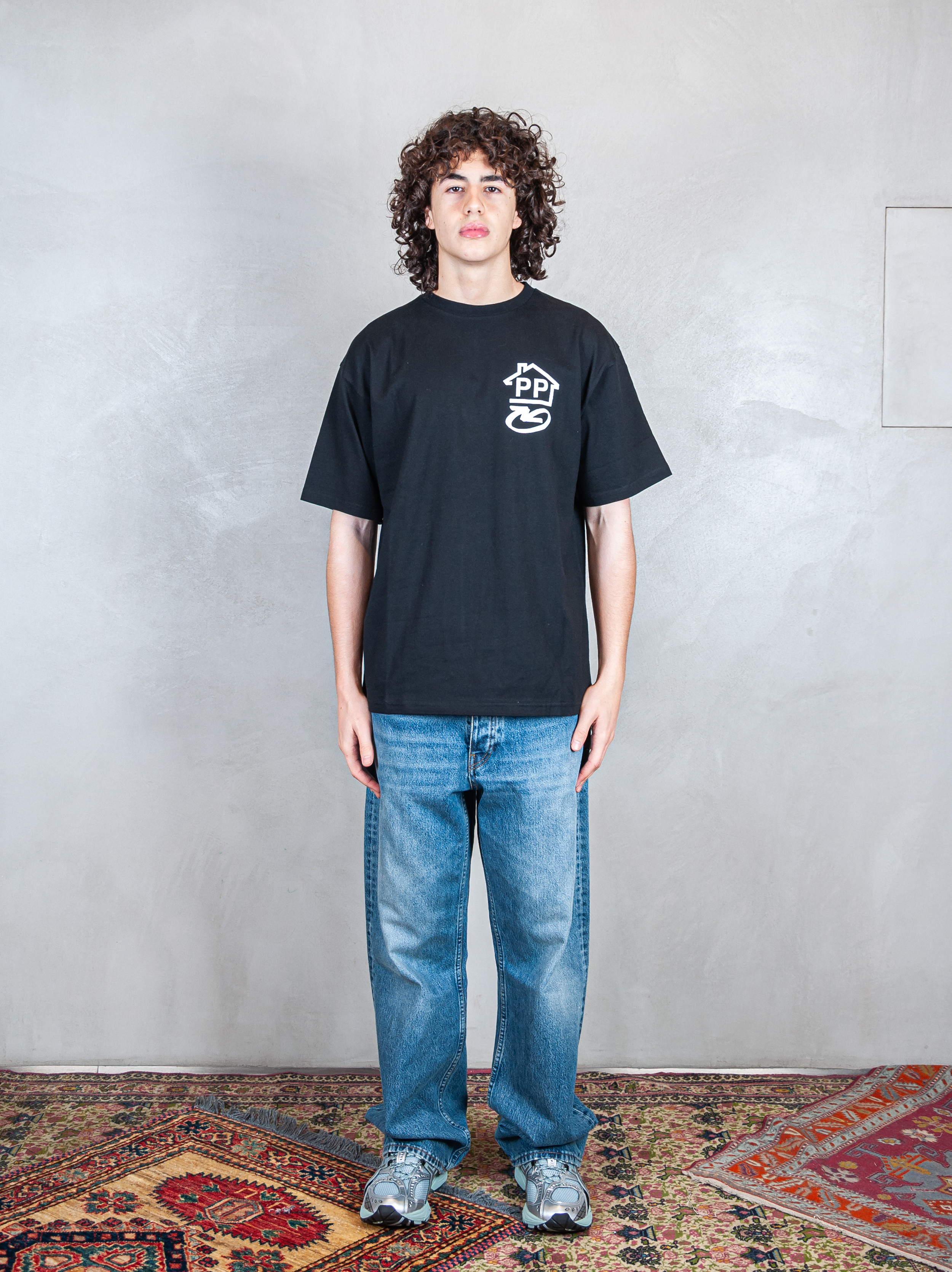 Public Possession t-shirt P.P. Logistik Tee P.P. LOGISTIK BLACK Public Possession 