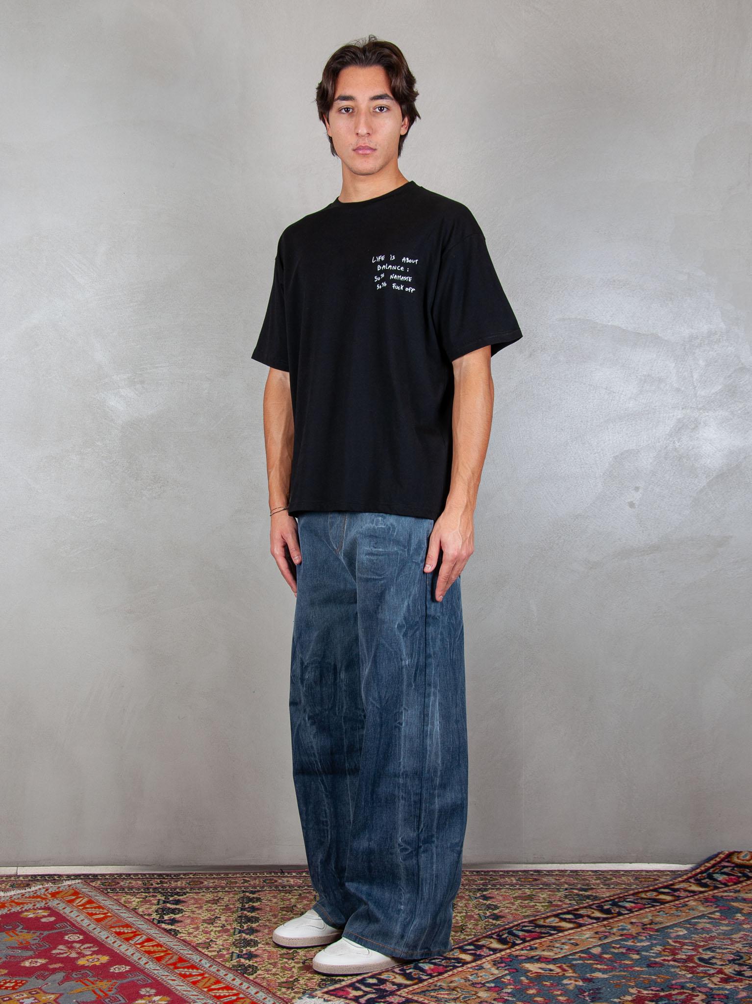 Hi Five T-Shirt Life Is Tee LIFE IS BLK Hi Five 