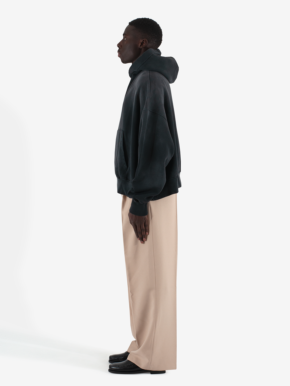  UA-LVT BLACK Hi Five 