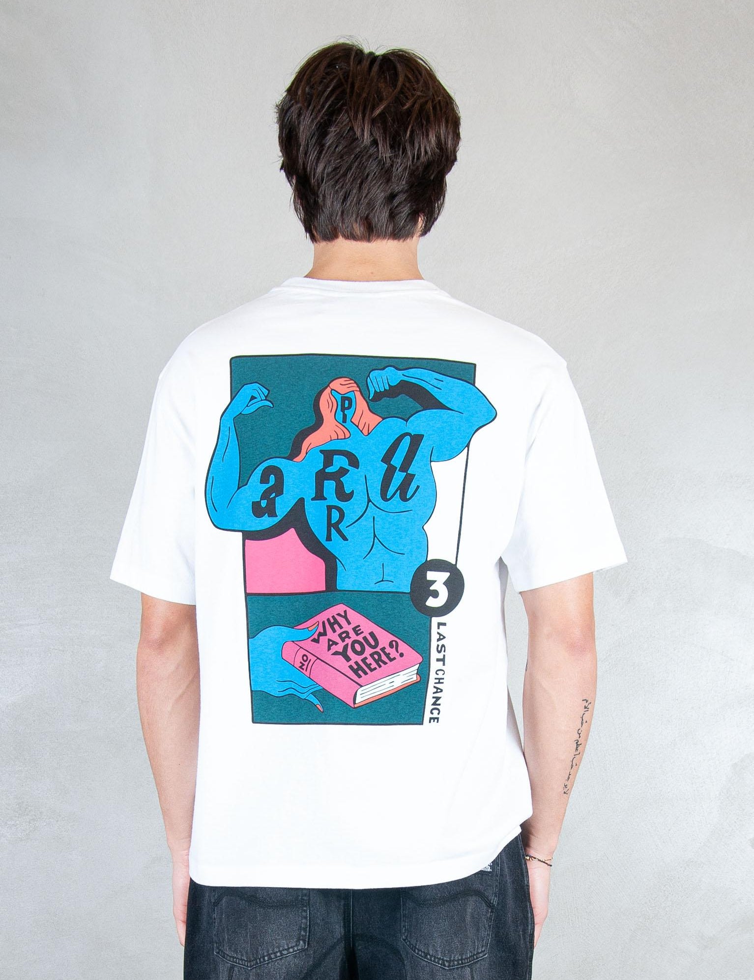 >Why Are You Here 55155 WHITE Parra 