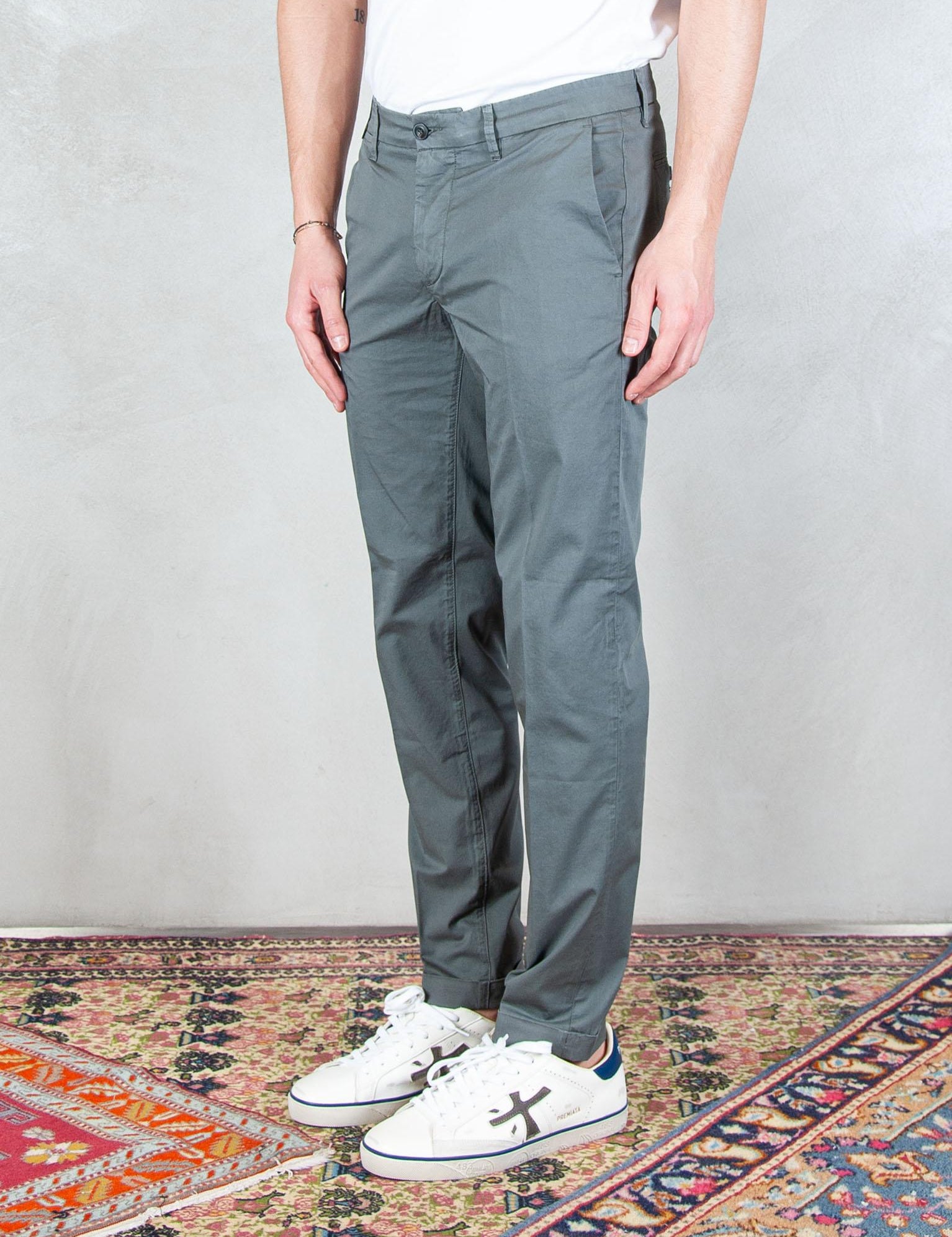 >Mucha P249-BW2104 5403 Re-Hash 