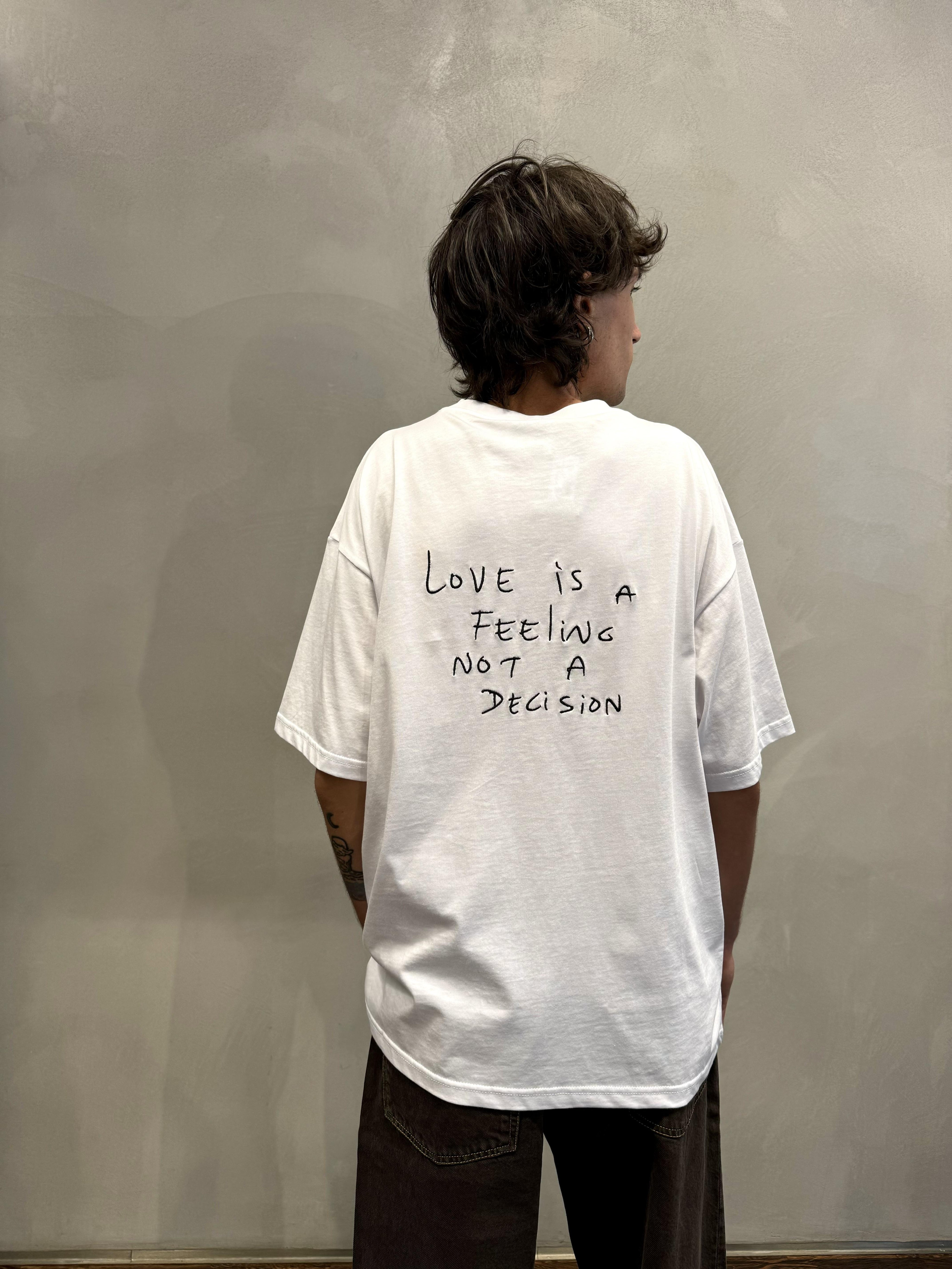 Love Is Tee LOVE IS WHT Hi Five 
