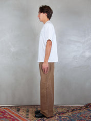 Hi Five T-Shirt <BR/>Love Is Tee LOVE IS WHT Hi Five 