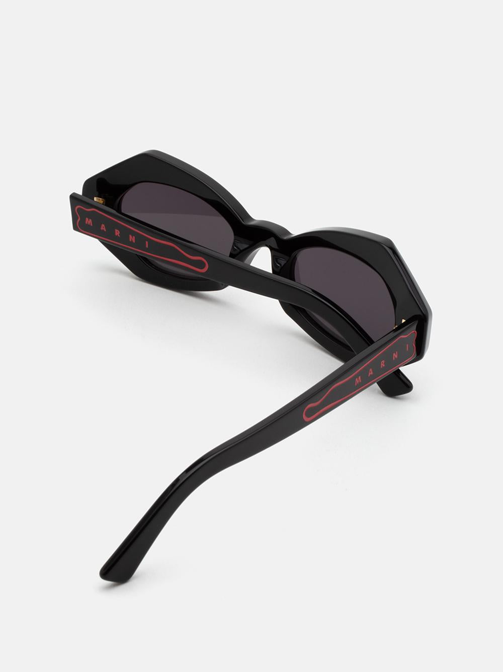  UNLAHAND BLACK/RED Marni 