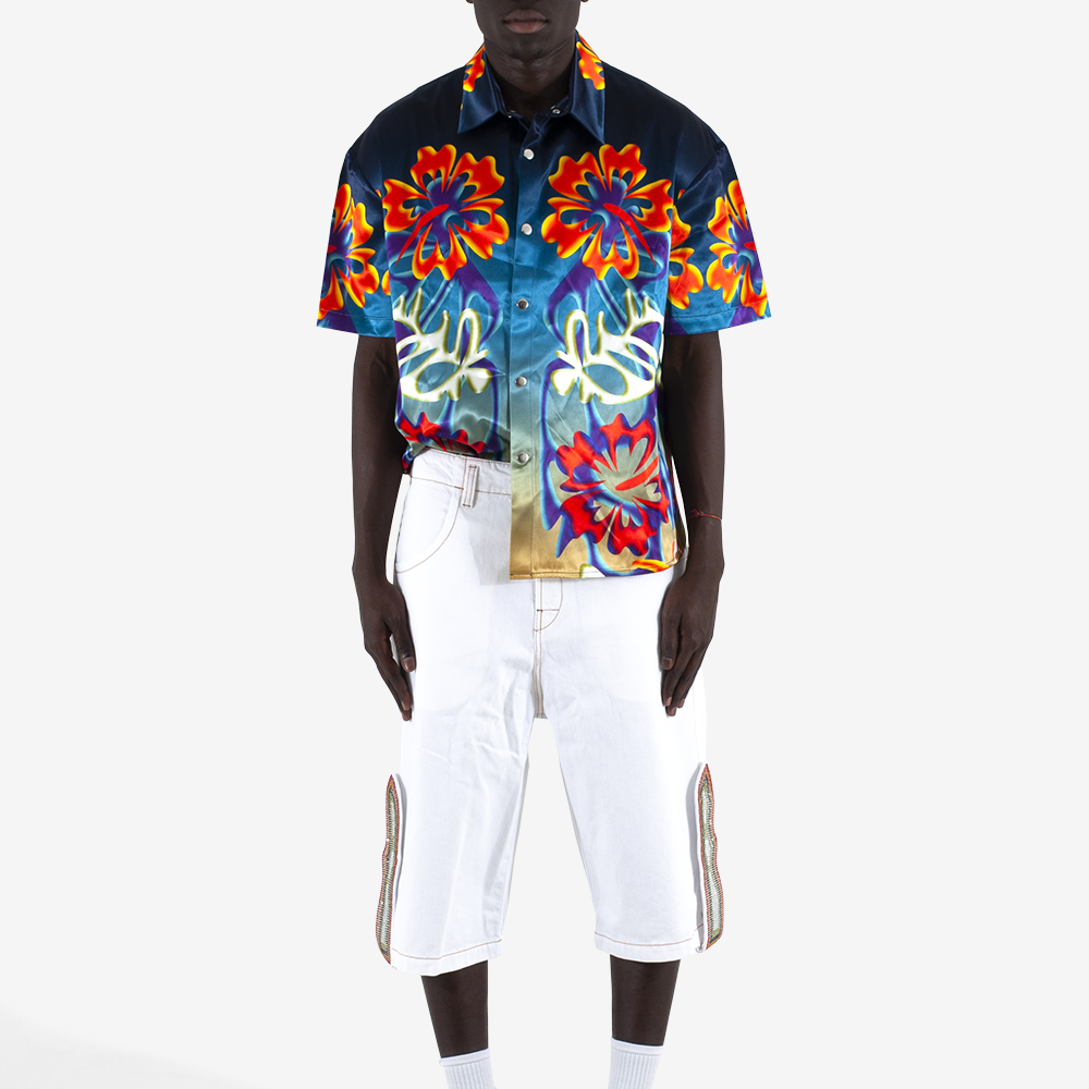 Rhinestoned Tongue Baggy Denim Shorts SP10-TW26A24 WHT BLUEMARBLE 